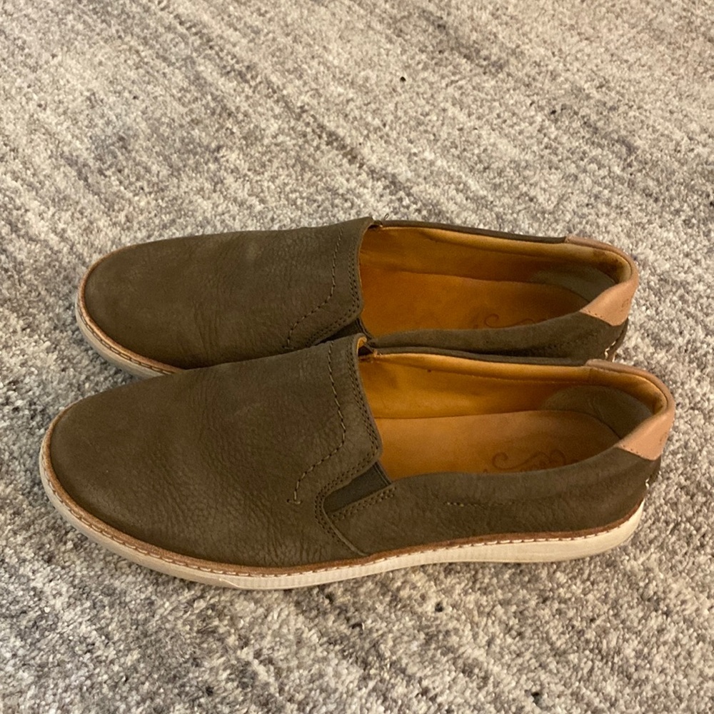 Dark Green Leather Sperry Slip-Ons